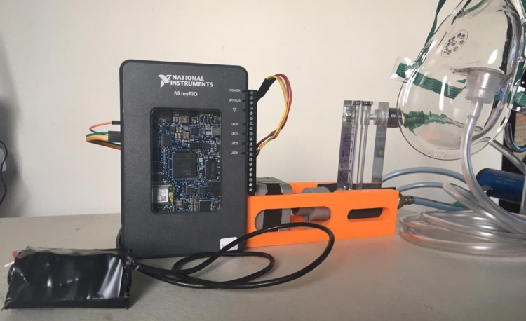 Alumnos del Tec de Monterrey crean equipo para suministrar oxígeno a bebés prematuros