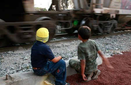 Violencia, primera causa de migración de menores