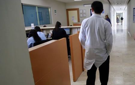 ¿Sabes cómo elegir a tu doctor de cabecera?