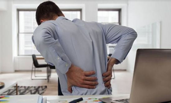 Evita el dolor de espalda en el trabajo