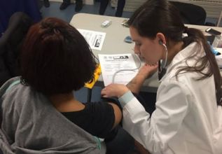 OEA entrega premio a la Innovación para la Gestión Pública Efectiva 2017 a las Ventanillas de salud