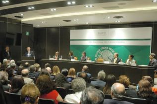 Secretario de Salud resalta la ética de los odontólogos del país