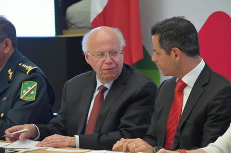 Ssa instala Consejo Estatal de Salud de Oaxaca, Narro pide invertir más en salud de niños y jóvenes