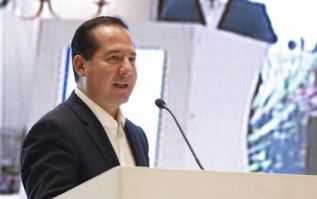 Promueven una política responsable en materia de medicamentos genéricos e innovadores