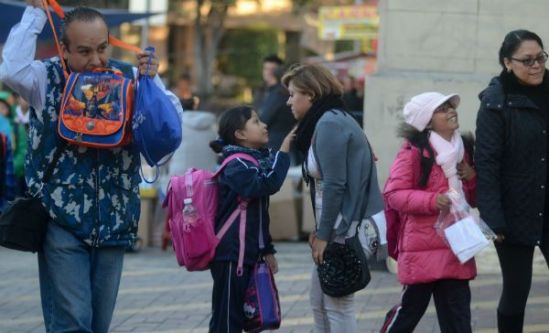 Para enfrentar las bajas temperaturas en el país, hay que abrigarse