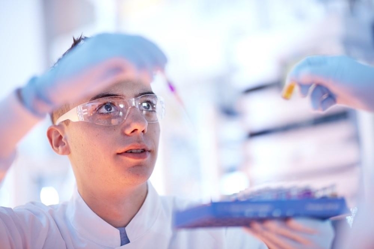 Boehringer Ingelheim alcanza a más pacientes que nunca en 2022, gracias a medicamentos innovadores 
