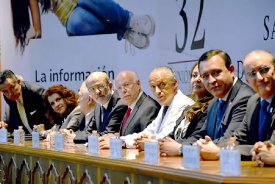 Información y educación, antídoto para combatir el embarazo en adolescentes: Narro Robles 