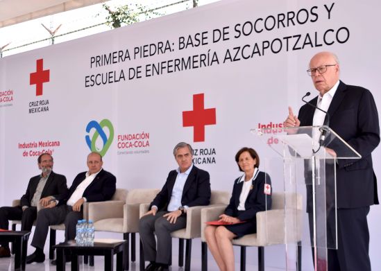 Salud, igualador social en la lucha contra la homofobia: Narro Robles