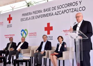 Salud, igualador social en la lucha contra la homofobia: Narro Robles