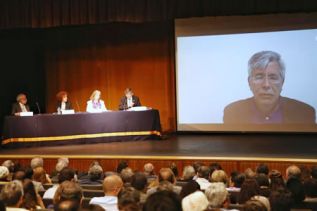 Académicos discuten el futuro del país en ciencia, tecnología e innovación