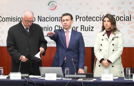 Censuran senadores irregularidades en el Seguro Popular