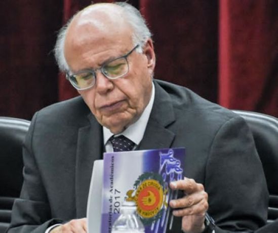 Academia Mexicana de Cirugía, pilar de la educación médica: Narro Robles